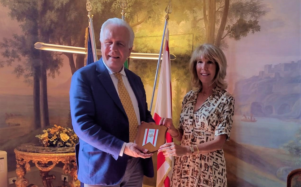Il presidente Eugenio Giani riceve l’ambasciatrice d’Irlanda Patrici...
